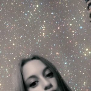 Meet your Posher, Helenne